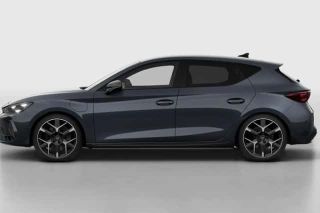 CUPRA Leon (2025) thumbnail 3