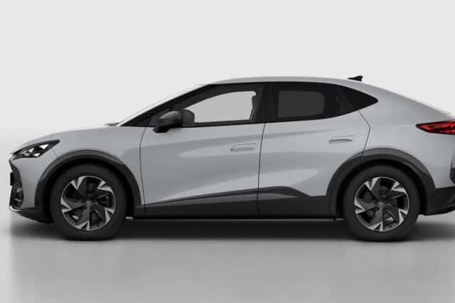 CUPRA Tavascan (2025) thumbnail 3