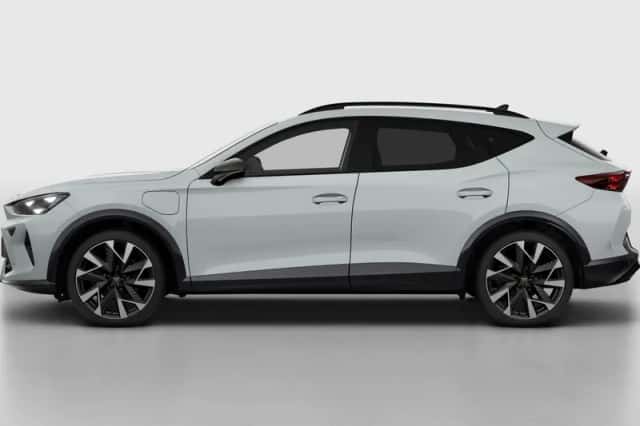 CUPRA Formentor (2025) thumbnail 3