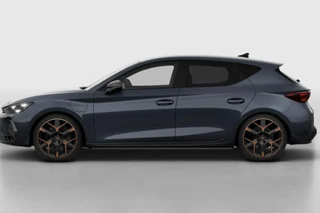 CUPRA Leon (2025) thumbnail 3