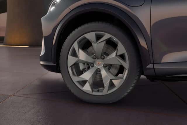 CUPRA Formentor (2025) thumbnail 5