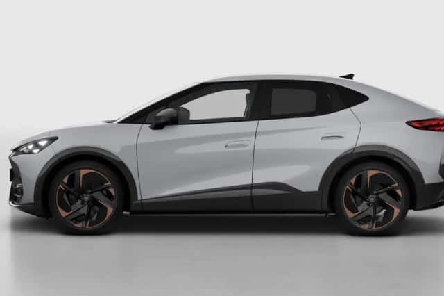 CUPRA Tavascan (2025) thumbnail 3