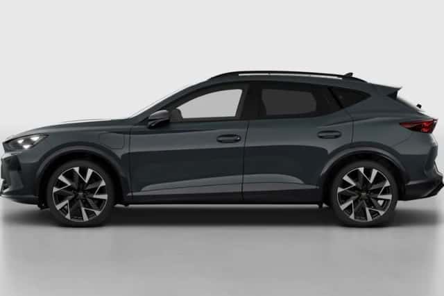 CUPRA Formentor (2025) thumbnail 3