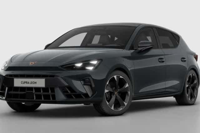 CUPRA Leon (2025) thumbnail 2