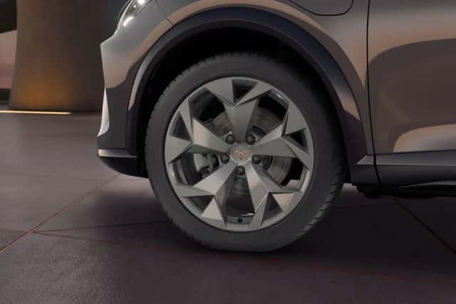 CUPRA Formentor (2025) thumbnail 5