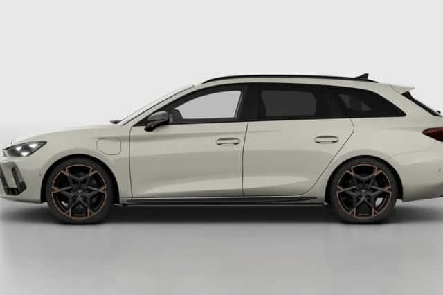 CUPRA Leon Sportstourer (2025) thumbnail 3