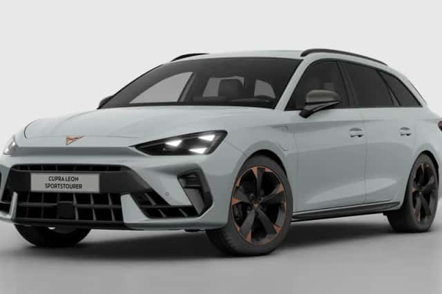 CUPRA Leon Sportstourer (2025) thumbnail 2
