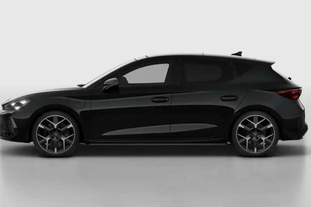 CUPRA Leon (2025) thumbnail 3