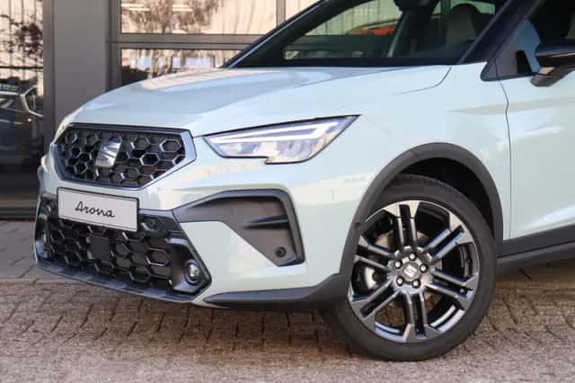 SEAT Arona (2026) thumbnail 2