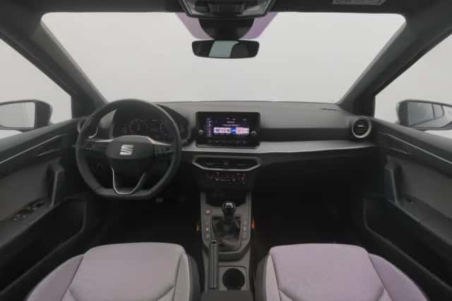 SEAT Arona (2026) thumbnail 3