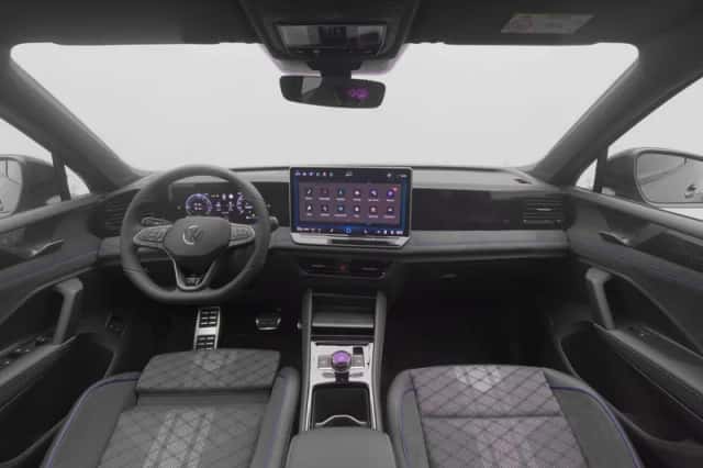 Volkswagen Tiguan (2026) thumbnail 3