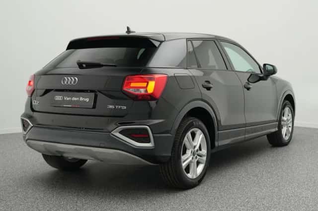 Audi Q2 (2025) thumbnail 2