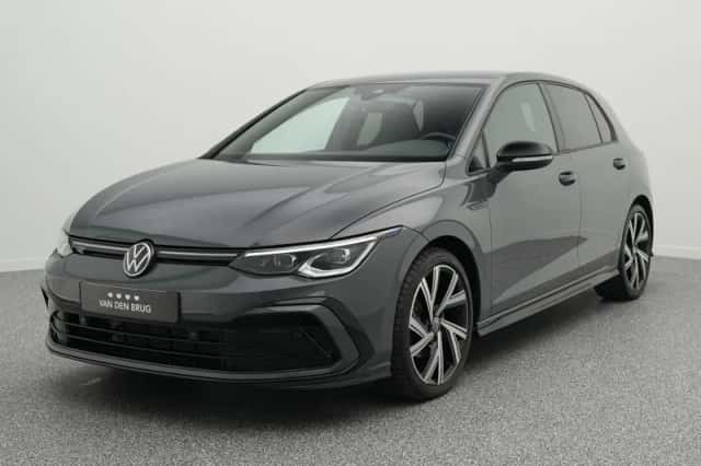 Volkswagen Golf (2023)