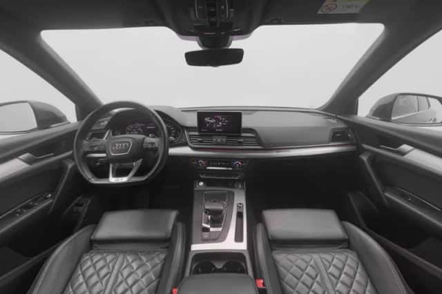 Audi Q5 (2020) thumbnail 3