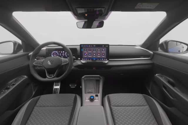 Volkswagen T-Roc (2026) thumbnail 3