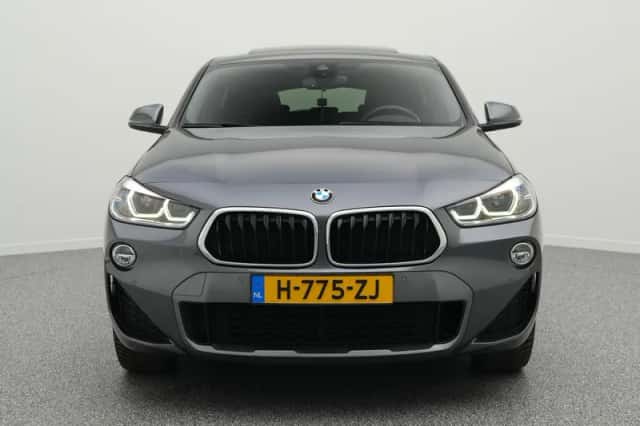 BMW X2 (2018) thumbnail 5