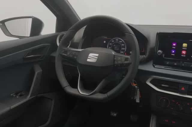 SEAT Ibiza (2025) thumbnail 2