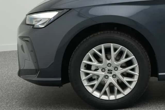 SEAT Ibiza (2025) thumbnail 5
