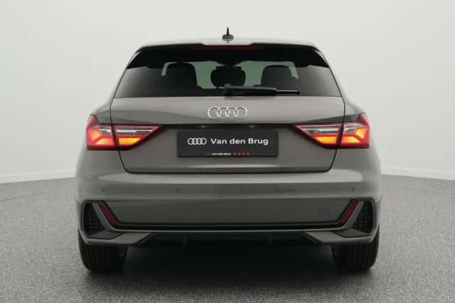 Audi A1 (2025) thumbnail 6