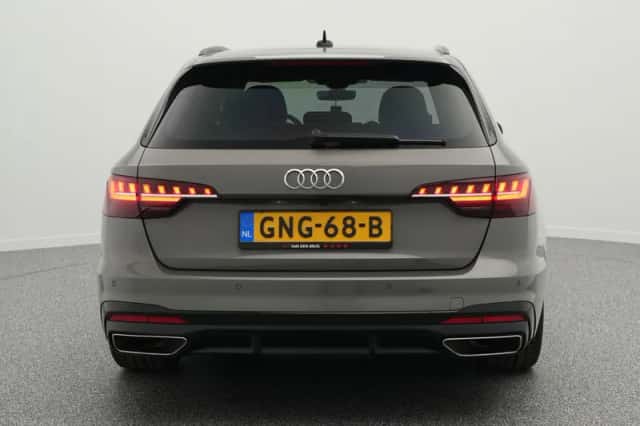 Audi A4 (2024) thumbnail 6