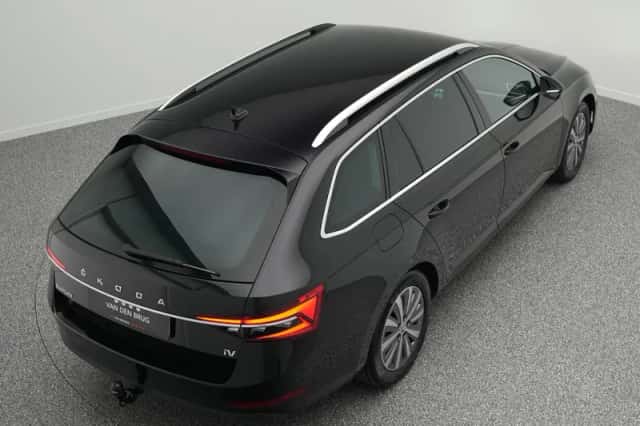 Škoda Superb (2023) thumbnail 14