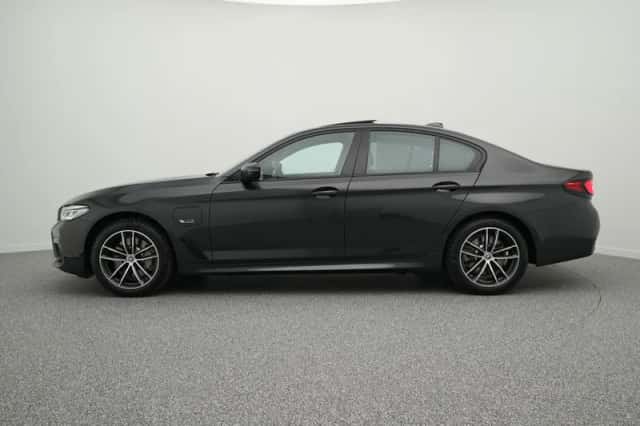 BMW 5-Serie (2023) thumbnail 15