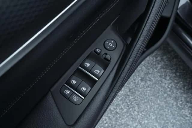 BMW 5-Serie (2023) thumbnail 29
