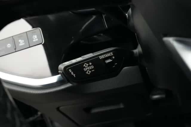 Audi Q3 (2021) thumbnail 26