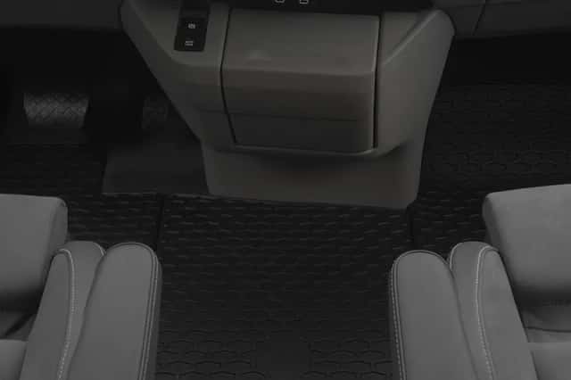 Volkswagen California (2025) thumbnail 14