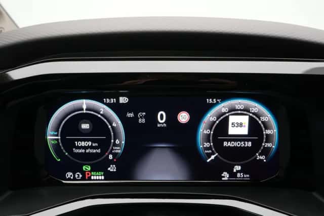 Volkswagen California (2025) thumbnail 20
