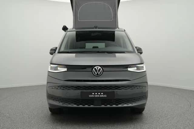 Volkswagen California (2025) thumbnail 9