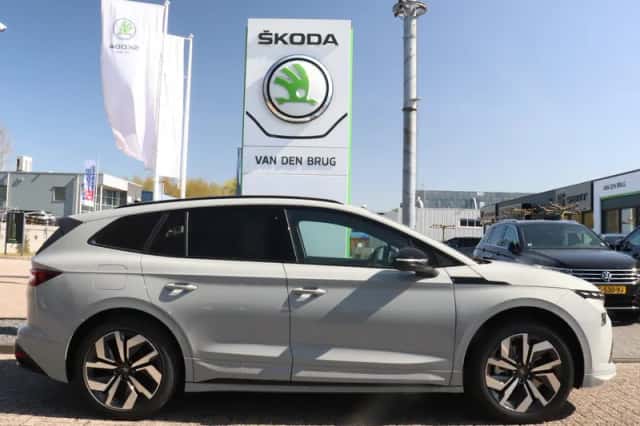 Škoda Enyaq (2026) thumbnail 2