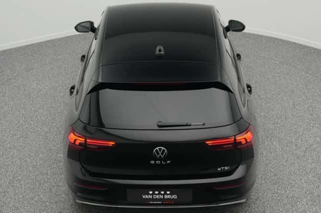 Volkswagen Golf (2025) thumbnail 26