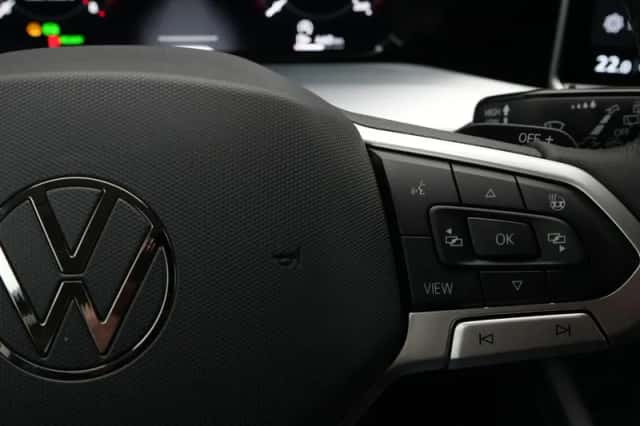 Volkswagen Golf (2025) thumbnail 29