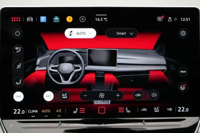 Volkswagen Golf (2025) thumbnail 37