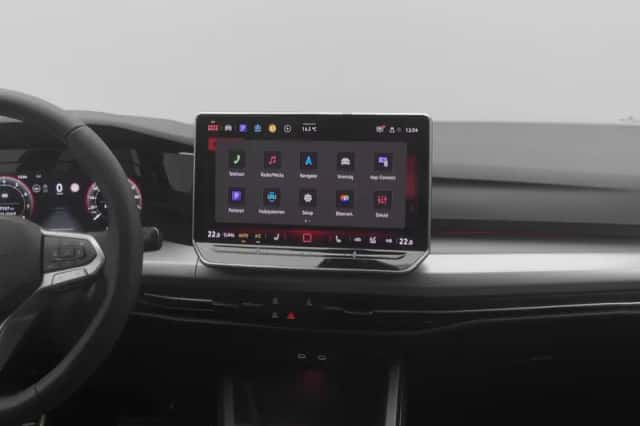Volkswagen Golf (2025) thumbnail 8
