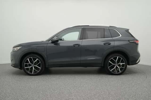 Volkswagen Tiguan (2025) thumbnail 14