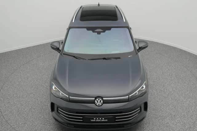 Volkswagen Tiguan (2025) thumbnail 24