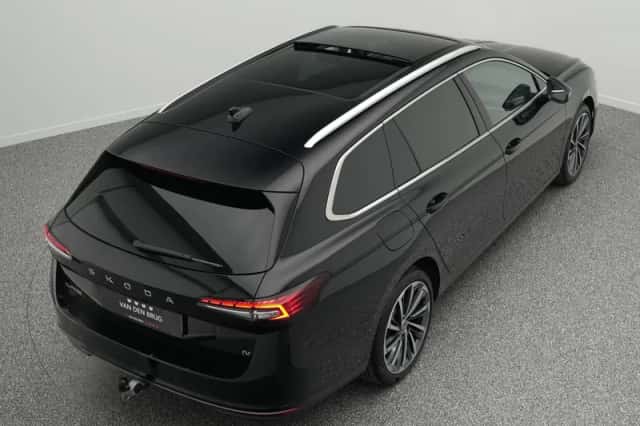 Škoda Superb (2025) thumbnail 11
