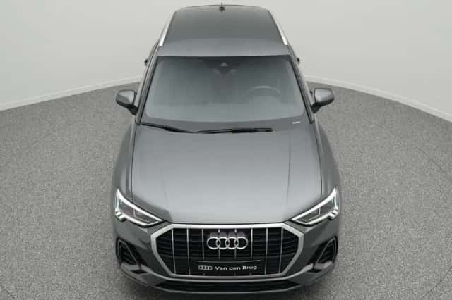 Audi Q3 (2022) thumbnail 26