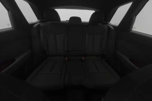 Audi Q3 (2026) thumbnail 13
