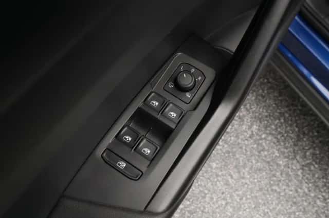 Volkswagen T-Cross (2022) thumbnail 16