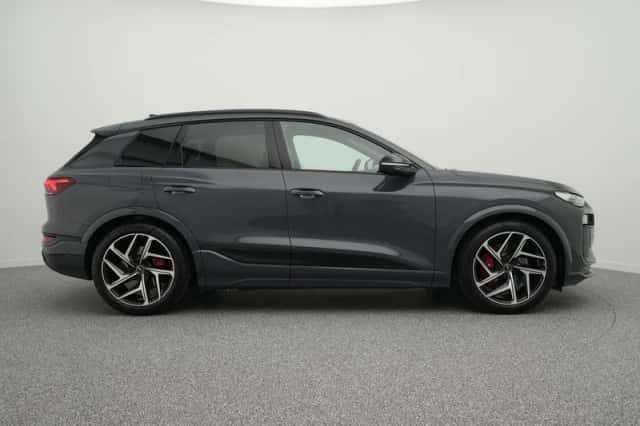 Audi Q6 e-tron (2025) thumbnail 16