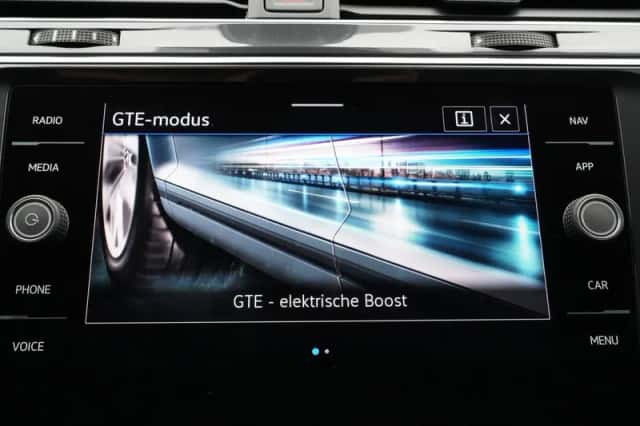 Volkswagen Tiguan (2021) thumbnail 22