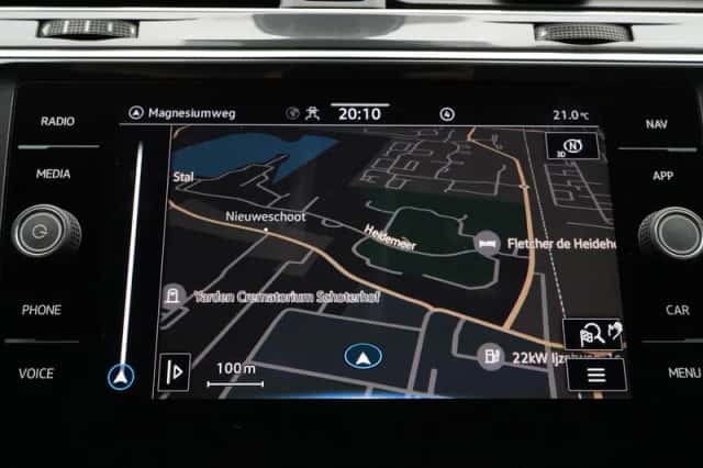 Volkswagen Tiguan (2021) thumbnail 24