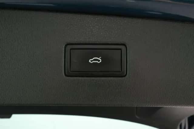 Volkswagen Tiguan (2021) thumbnail 28
