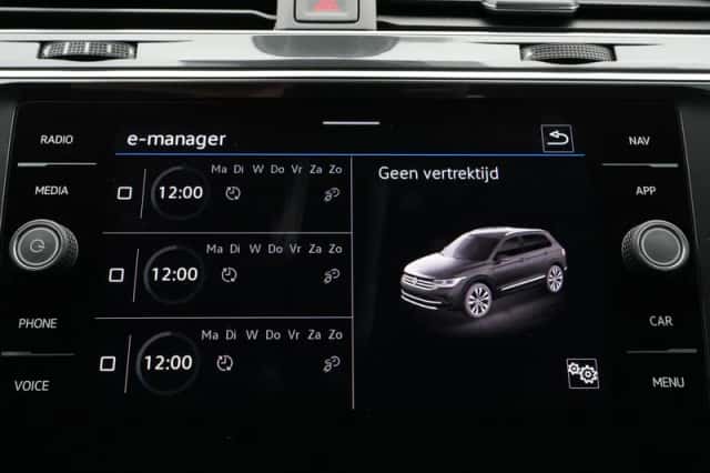 Volkswagen Tiguan (2021) thumbnail 39