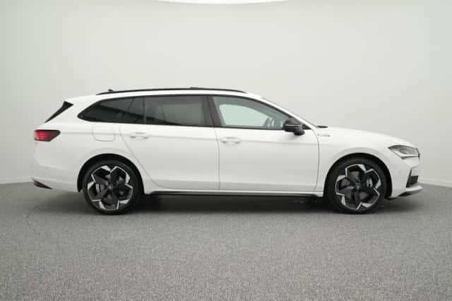 Škoda Superb (2025) thumbnail 13