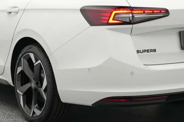Škoda Superb (2025) thumbnail 16