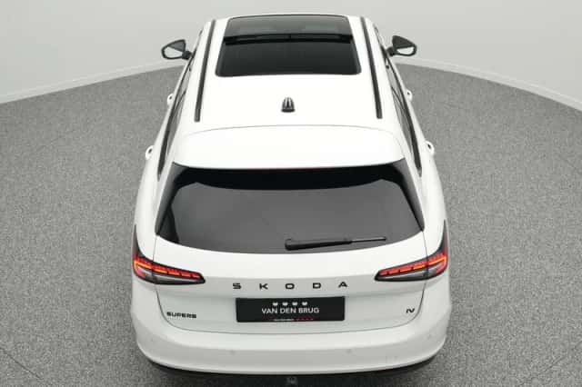 Škoda Superb (2025) thumbnail 18